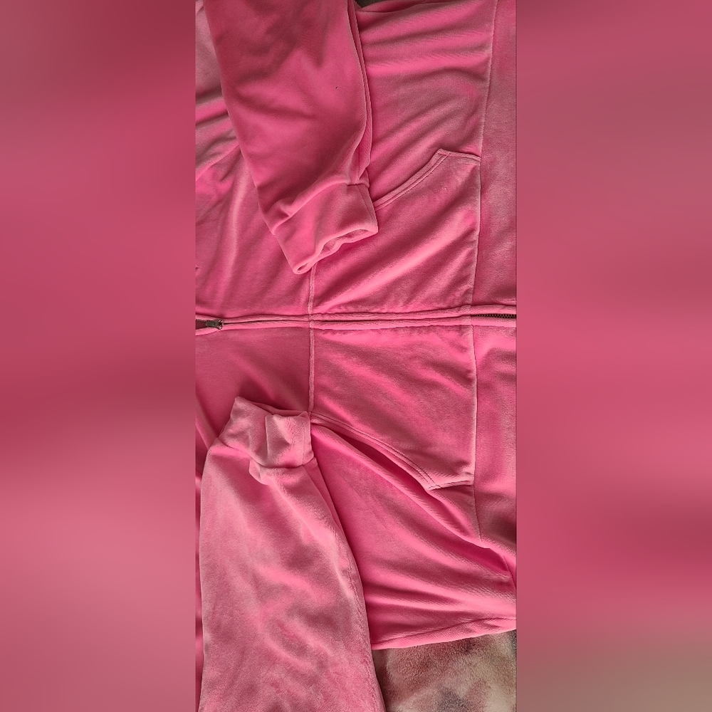 VS PINK VELOUR TRACKSUIT SET - Picture 5 of 9